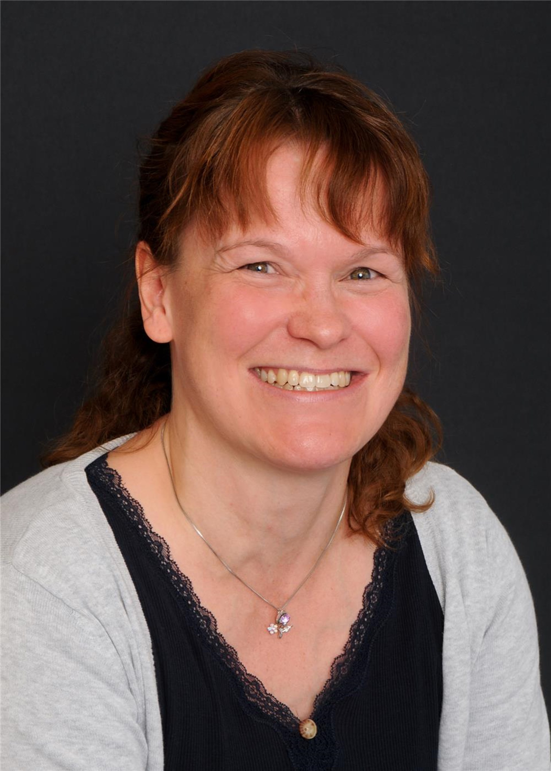 Simone Spengler, Jugendpflege Schöffengrund. 